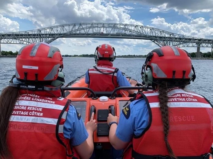 Canadian Coast Guard-Canadian Coast Guard Inshore Rescue Boat Cr