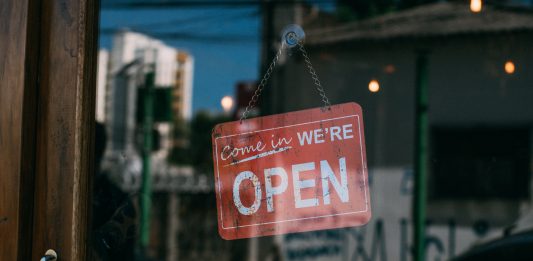 Small Businesses Looking To Reverse Consumer Spending Slump As Small Business Saturday Kicks Off Holiday Shopping Season