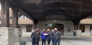 Cheque presentation for Jumpstart grant