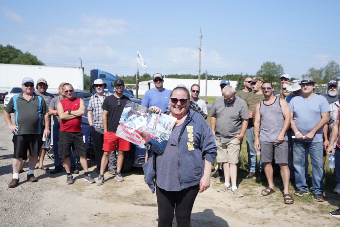 Local 7949 USW members celebrate their return to work on July 5. Photo courtesy of John Pokocky