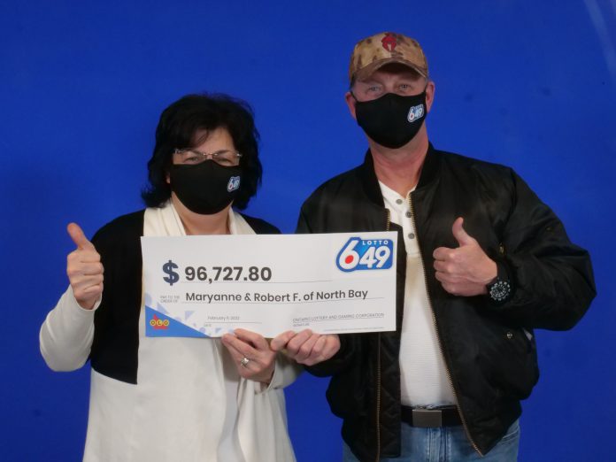 LOTTO 6/49 Winners Maryanne Fullerton and Robert Fullerton of North Bay