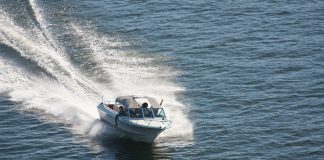 Noise on lakes