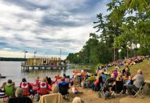 A Music on the Barge concert