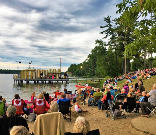 A Music on the Barge concert
