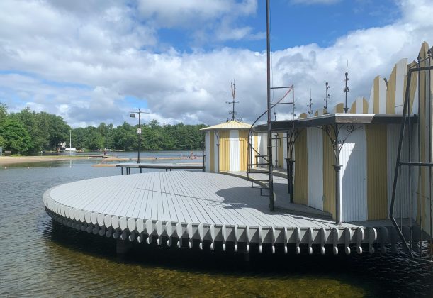Music on the Barge