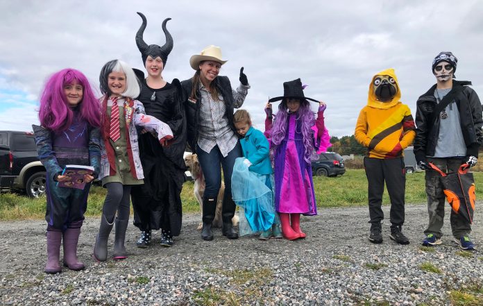 Hike and Haunt attendees in 2021