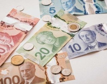 BMO Survey: Three-In-Five Canadians Adjust Holiday Spending Plans Amid Tariff Concerns
