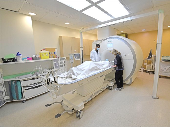 MRI Funding Announcement Photo 2