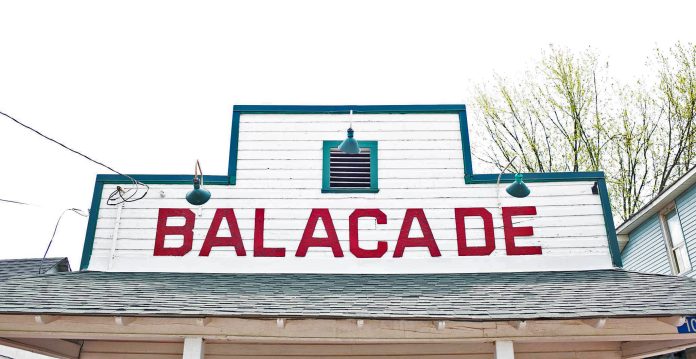 Balacade sign