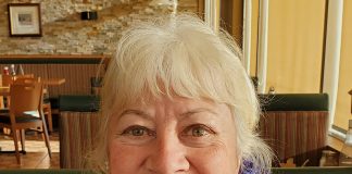 Kathy Ashby, headshot for poetry book