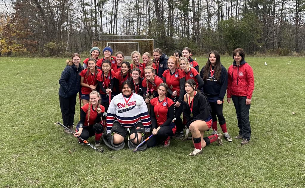 Lake Rosseau College girl's field hockey