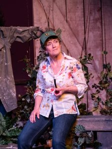 Robin Clipsham in Harvest