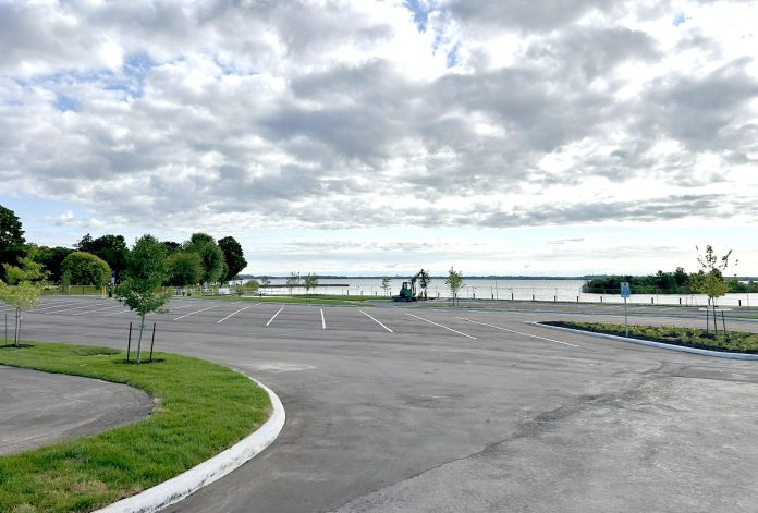 Centennial Park Boat Launch Parking Lot