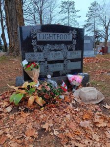 Gordon Lightfoot's grave