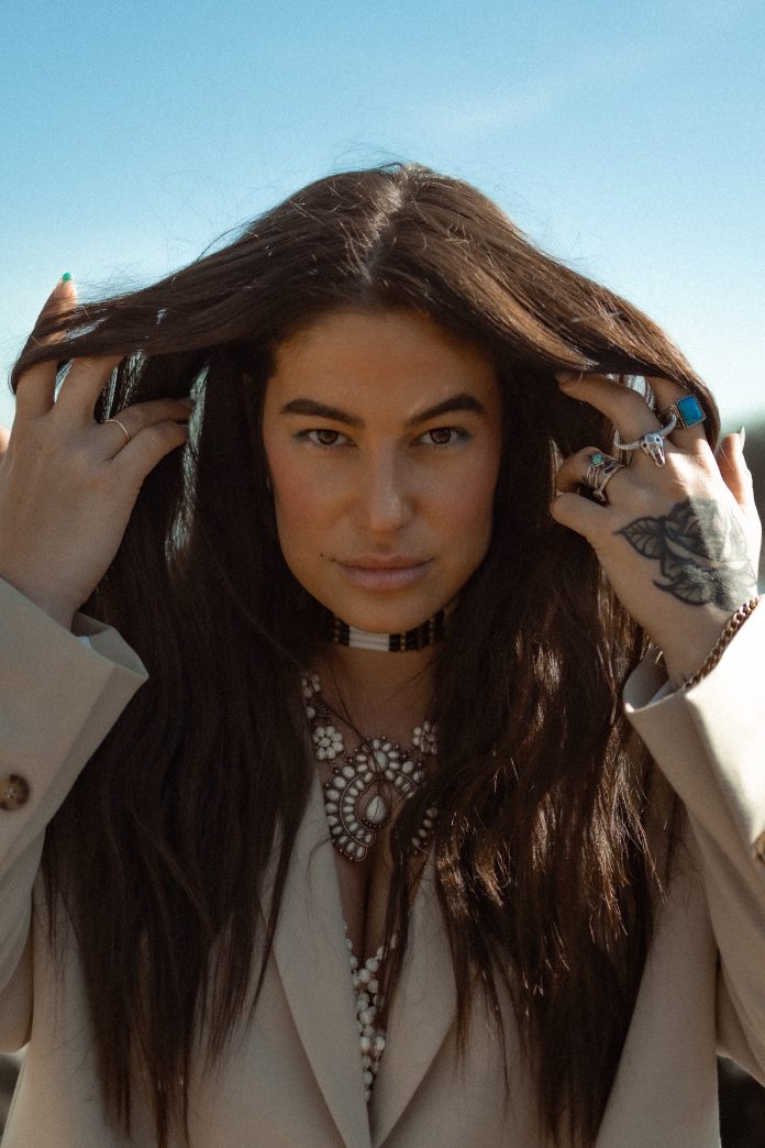 Singer-songwriter and multiple JUNO Award nominee Shawnee Kish