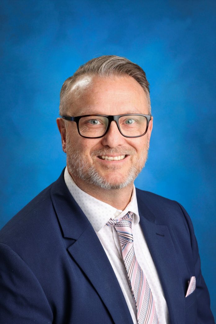 MacJanet, Jay - headshot