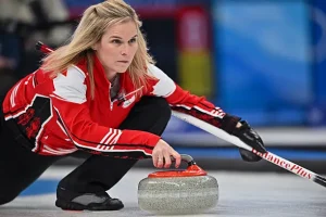 Canada's Jennifer Jones(Photo by LILLIAN SUWANRUMPHA / AFP via Getty Images)