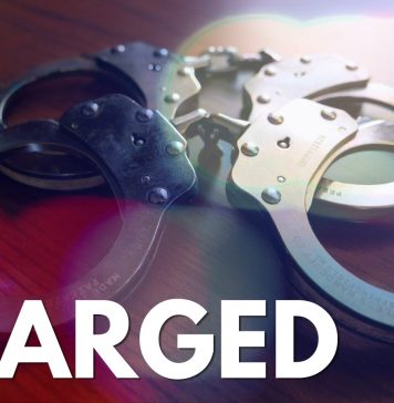 Bracebridge OPP Charge Two Drivers At The Same Time With Impaired