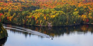 Canada’s Fall Colours Look Better From The Water: 5 Reasons To Extend Boating Season