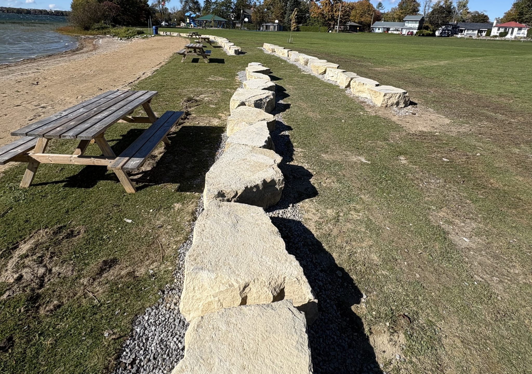 Partnerships Bring New Armour Stone Wall To Atherley Park - Muskoka411
