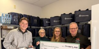 Lake Of Bays Charitable Fund Awards Grant To Muskoka Seniors